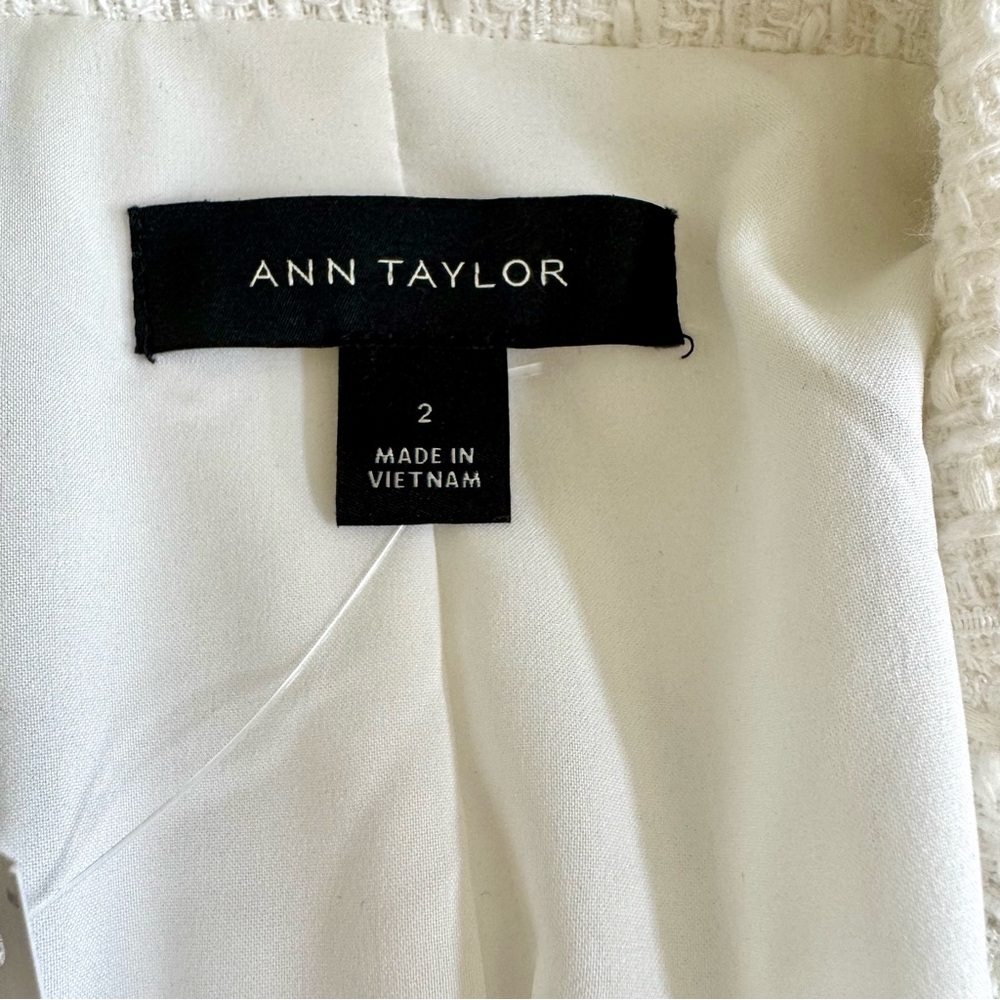 Ann Taylor The Newberry Blazer in Fringe Tweed White Sz 2 - Picture 5 of 11